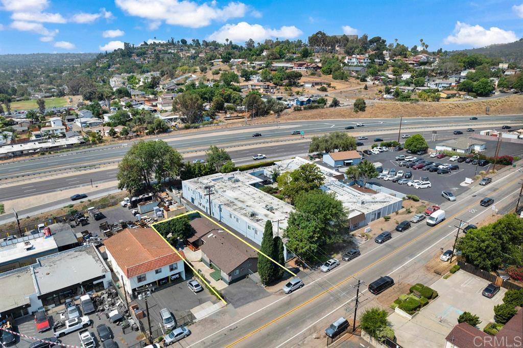 Spring Valley, California, 91977, United States, 6 Bedrooms Bedrooms, ,4 BathroomsBathrooms,Residential,For Sale,1996017