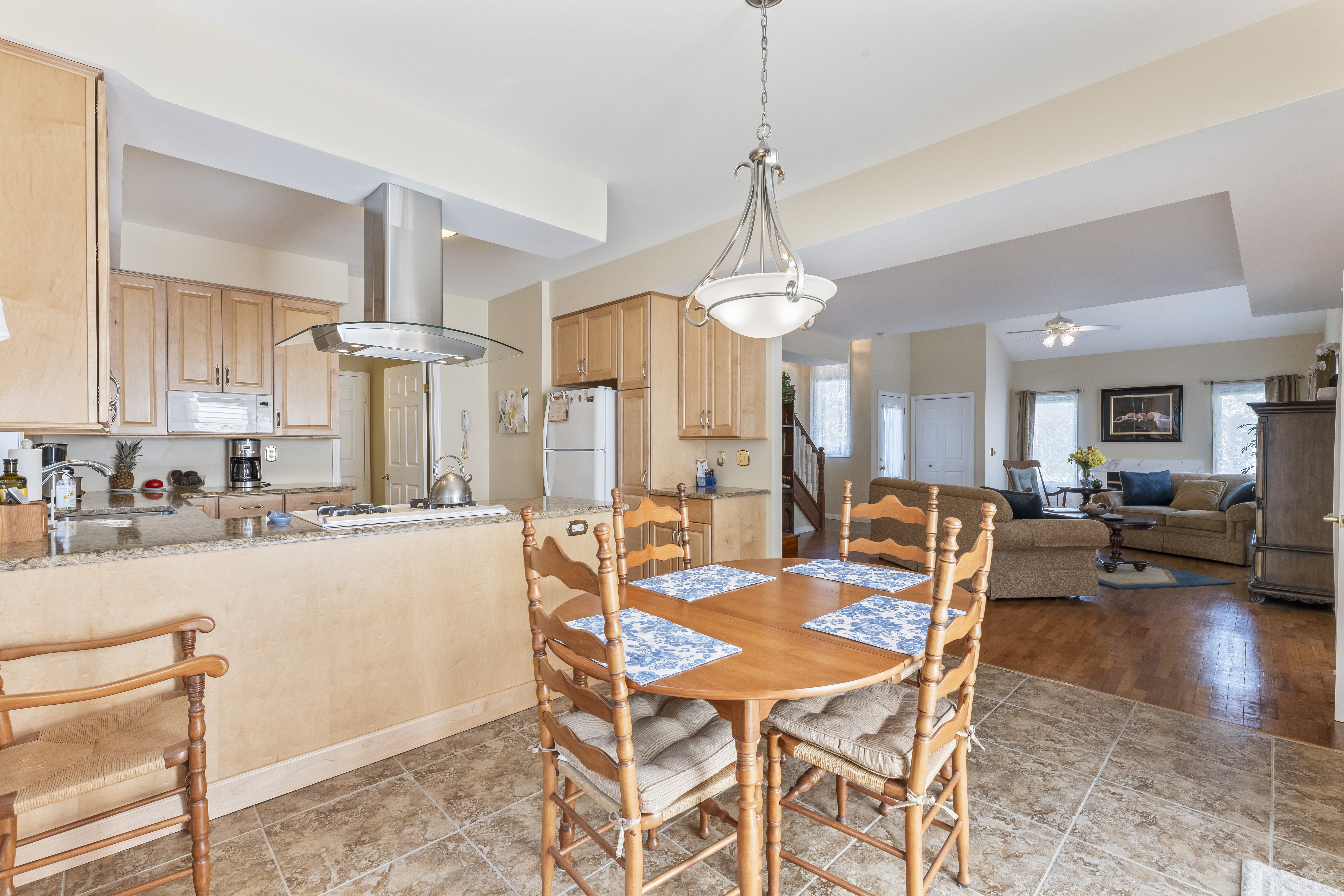 Keyport, New Jersey, 07735, United States, 2 Bedrooms Bedrooms, ,3 BathroomsBathrooms,Residential,For Sale,1914240