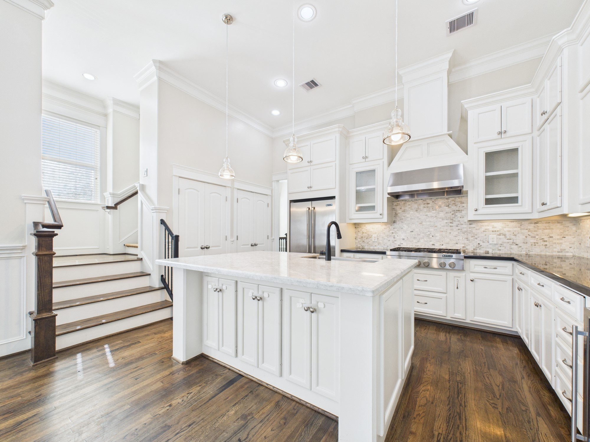 Houston, Texas, 77007, United States, 3 Bedrooms Bedrooms, ,4 BathroomsBathrooms,Residential,For Sale,1990777