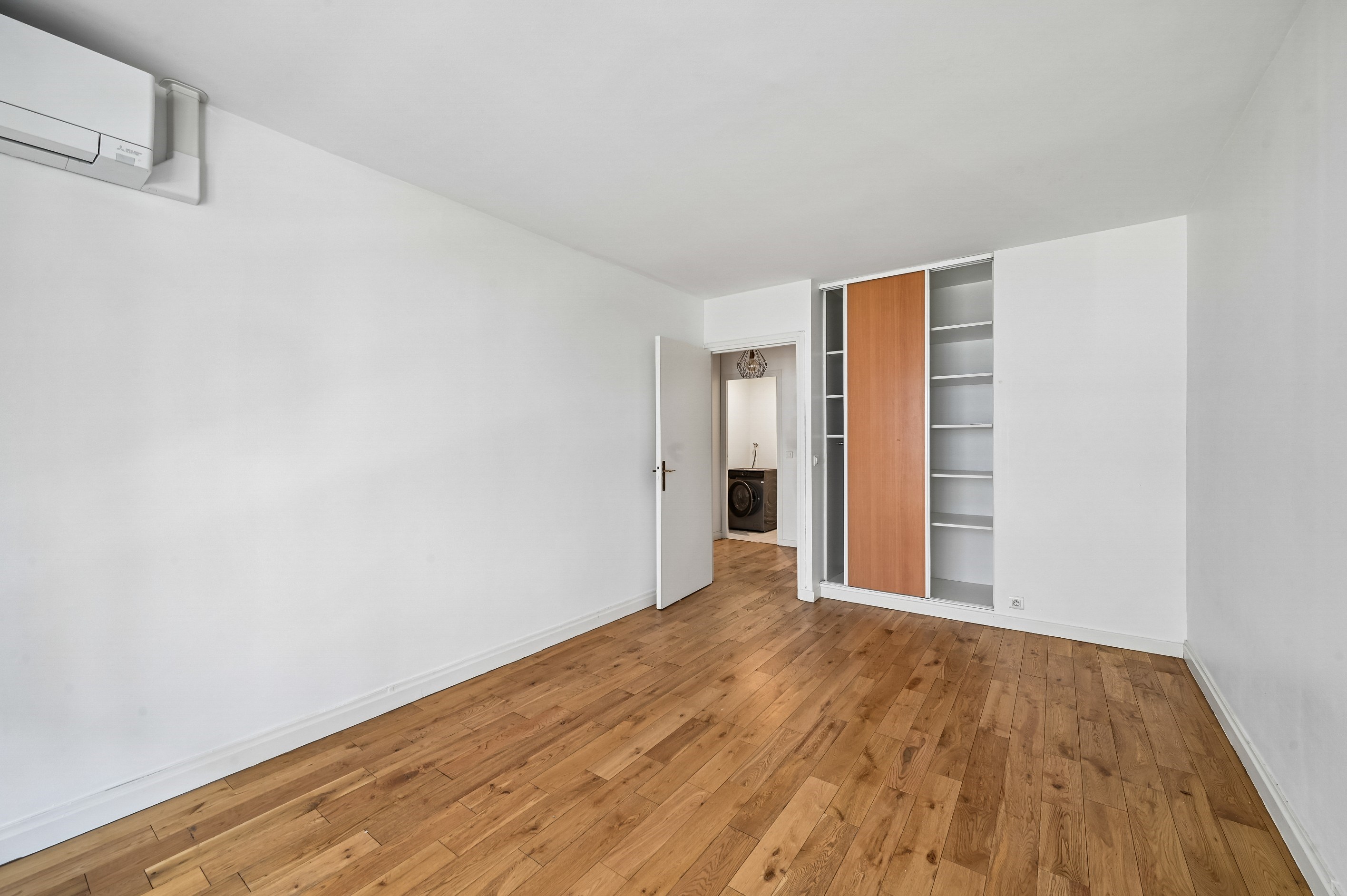  Elegant Parisian Residence in the Prestigious Janson de Sailly District, 16th A… - 物件實景