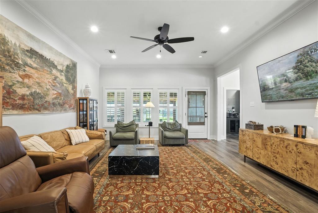 Lake Charles, Louisiana, 70605, United States, 5 Bedrooms Bedrooms, ,5 BathroomsBathrooms,Residential,For Sale,1977475