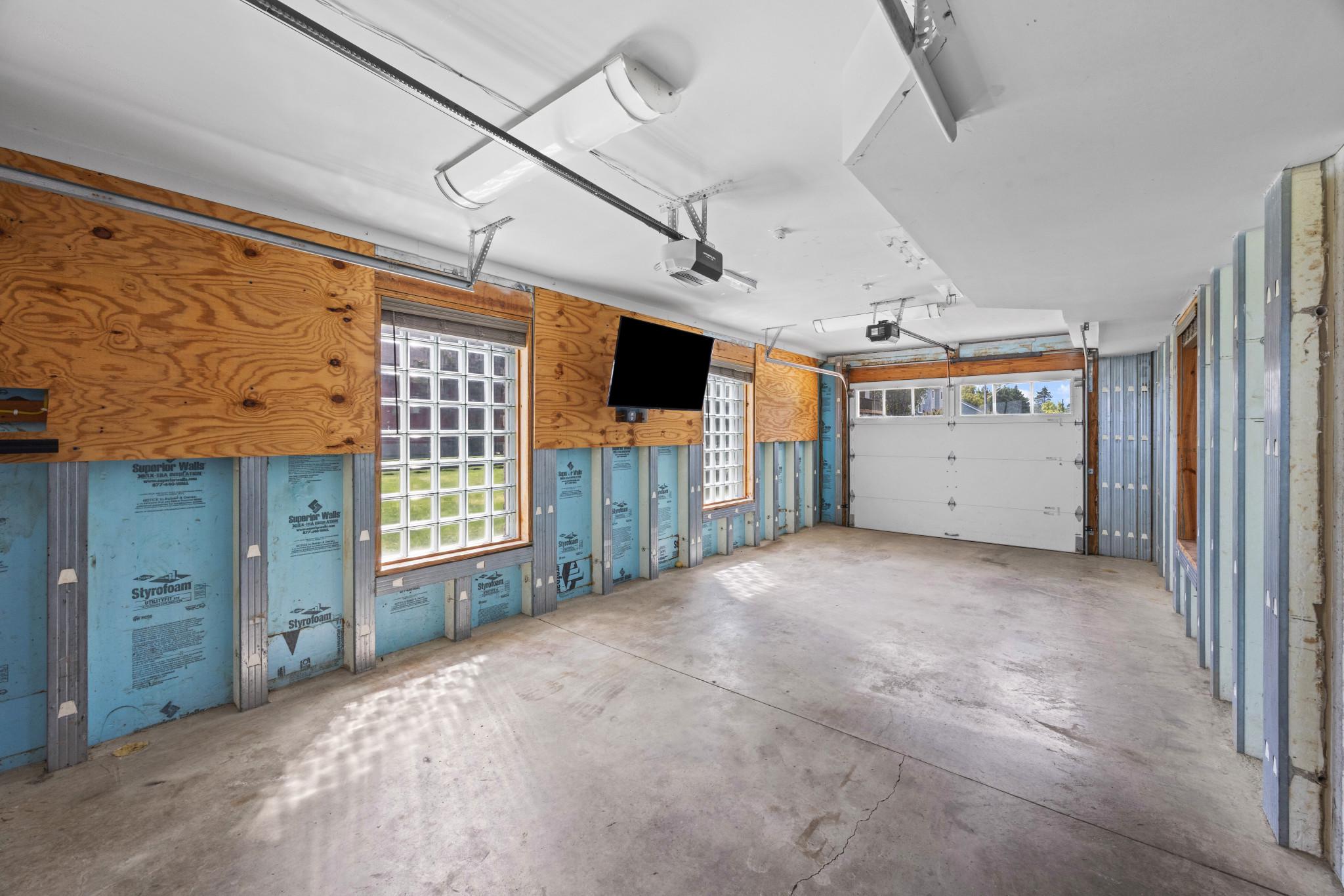  2260 Lake Drive, Pasadena, MD, 21122 - 物件實景