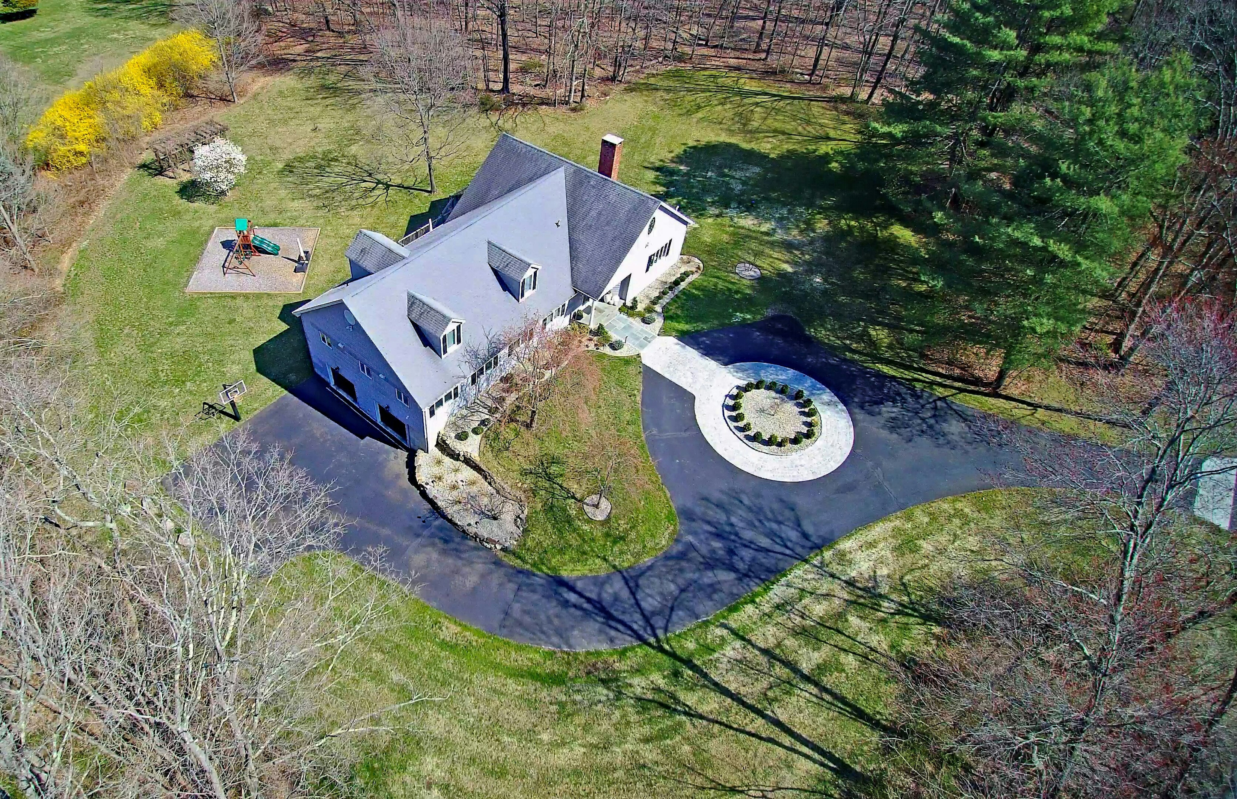  Impeccable Shingle Style Country Cape - 物件實景