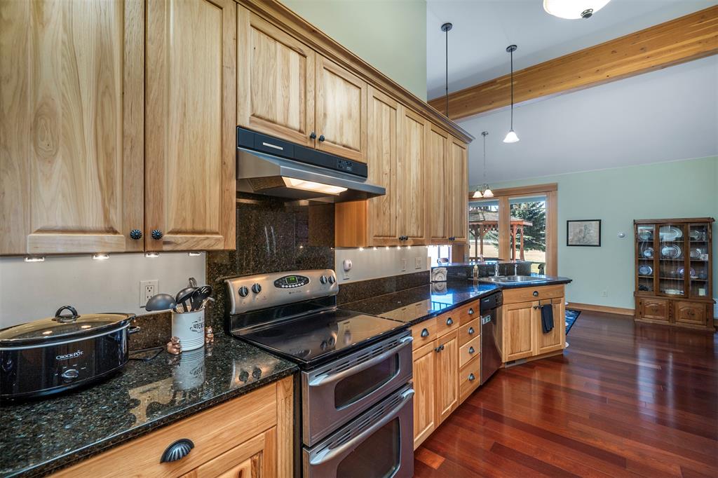 Polson, Montana, 59860, United States, 4 Bedrooms Bedrooms, ,4 BathroomsBathrooms,Residential,For Sale,1930633