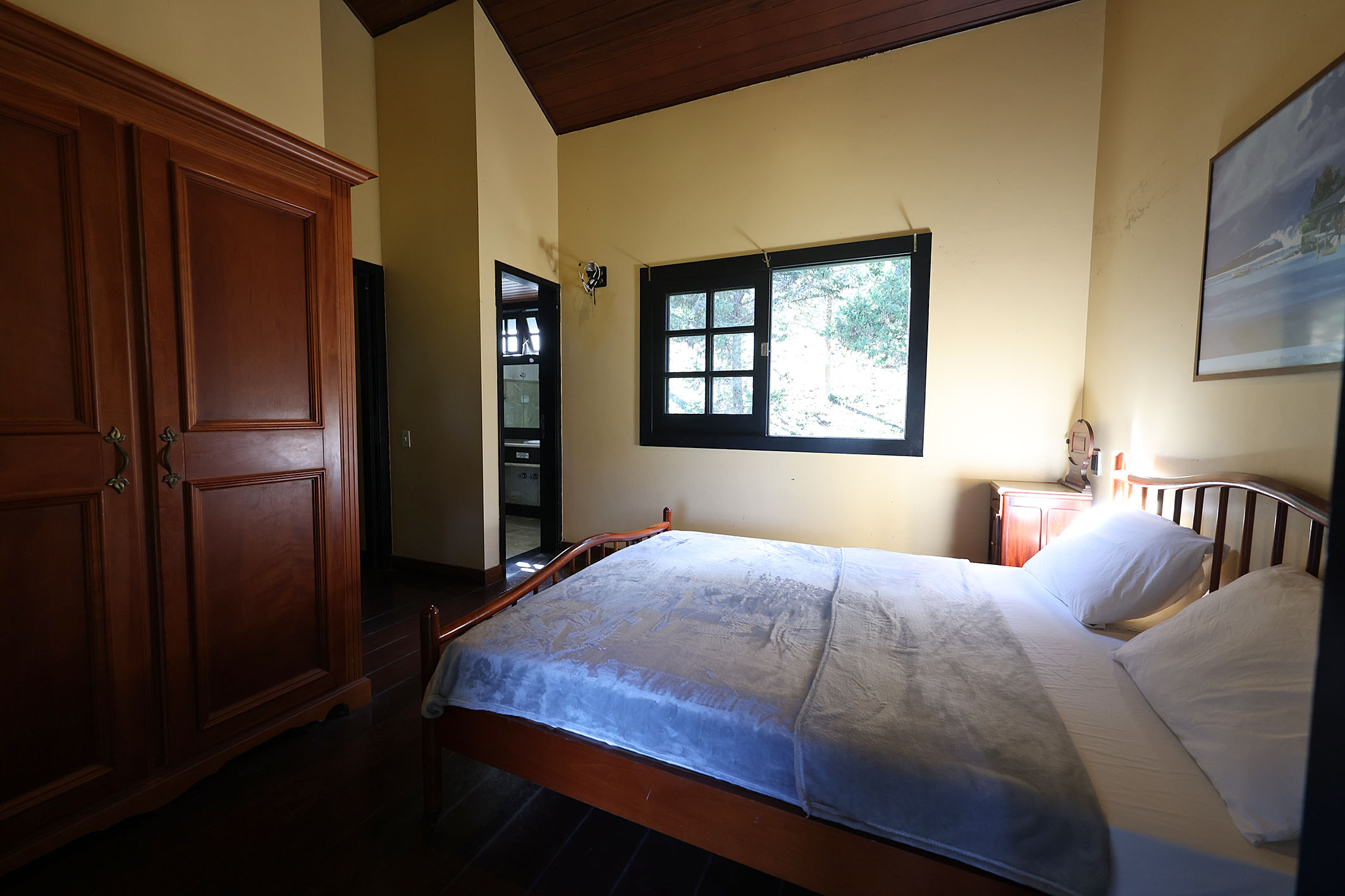  Mountain retreat with comprehensive leisure amenities and guest accommodations - 物件實景