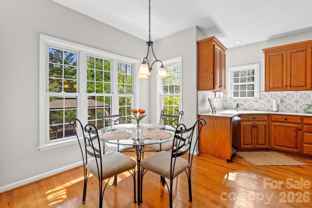Huntersville, North Carolina, 28078, United States, 4 Bedrooms Bedrooms, ,3 BathroomsBathrooms,Residential,For Sale,2035825
