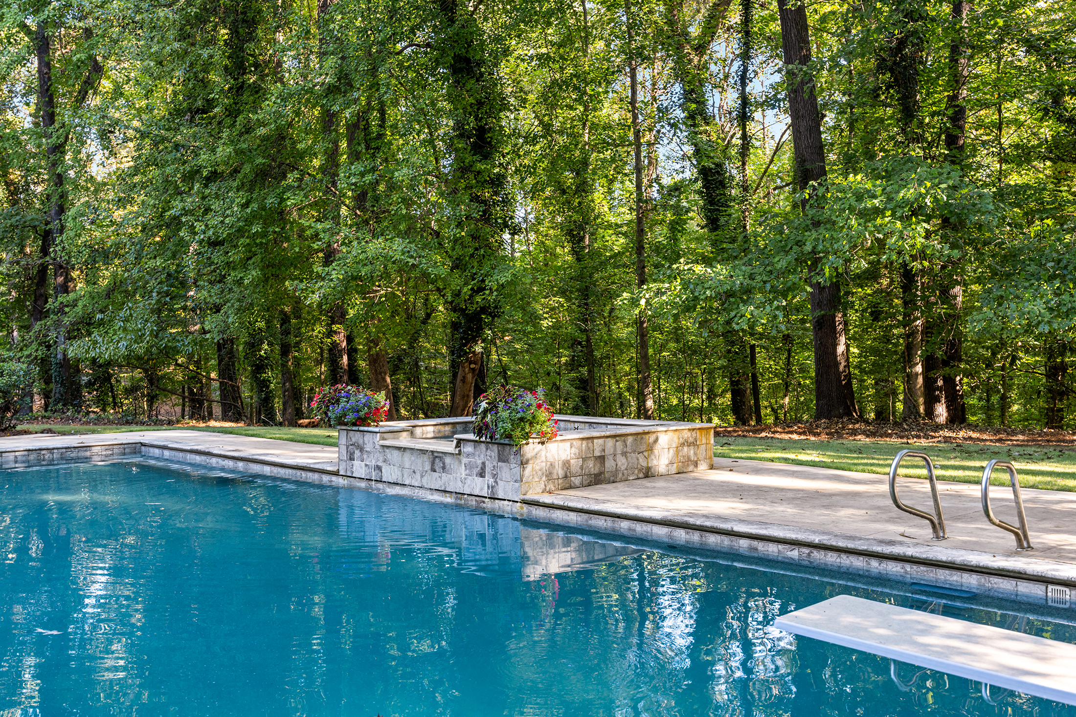  Timeless Architecture, Refined Interiors, and Modern Comfort in Sandy Springs - 物件實景