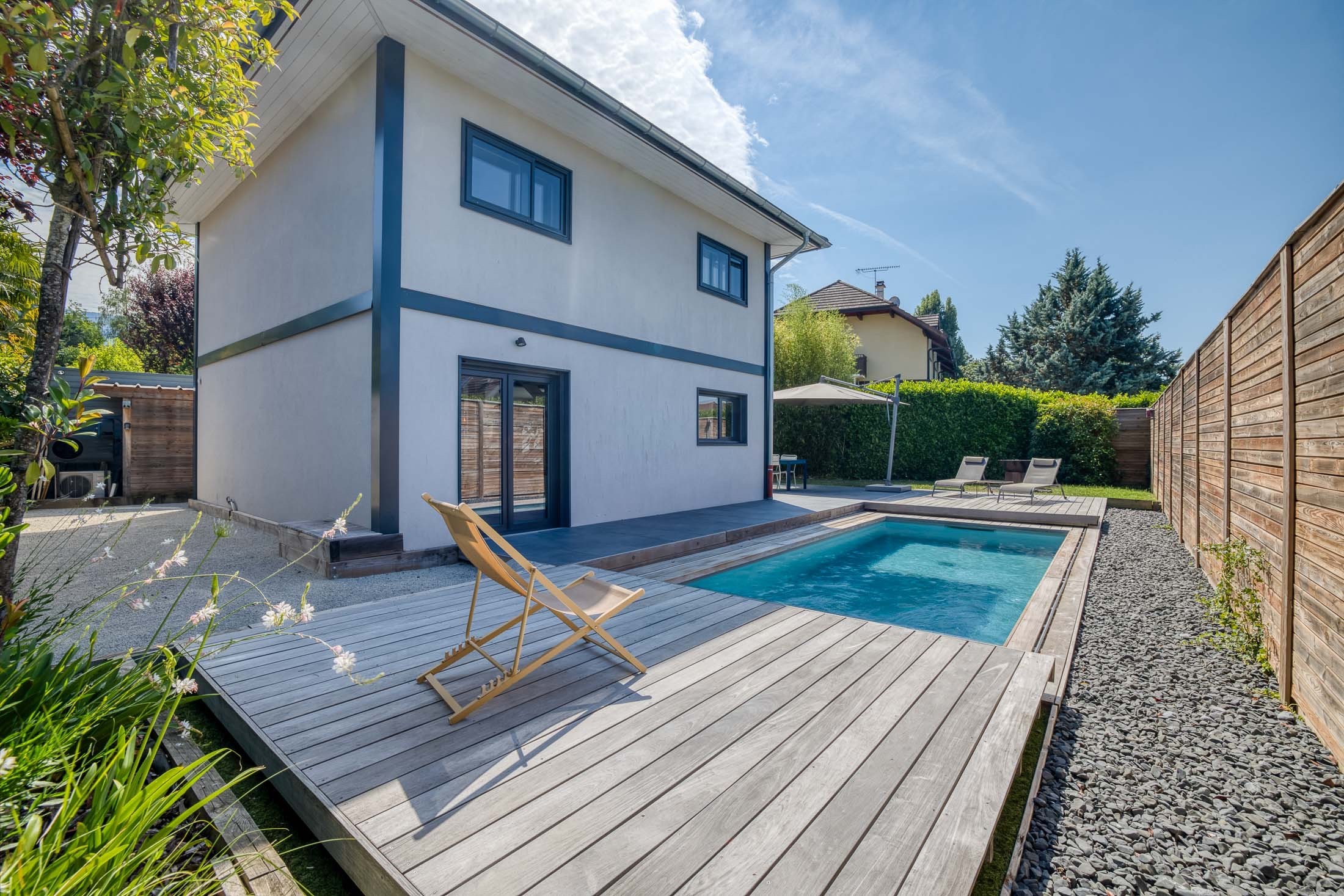  ANNECY LE VIEUX - CONTEMPORARY HOUSE WITH SWIMMING POOL - 物件實景