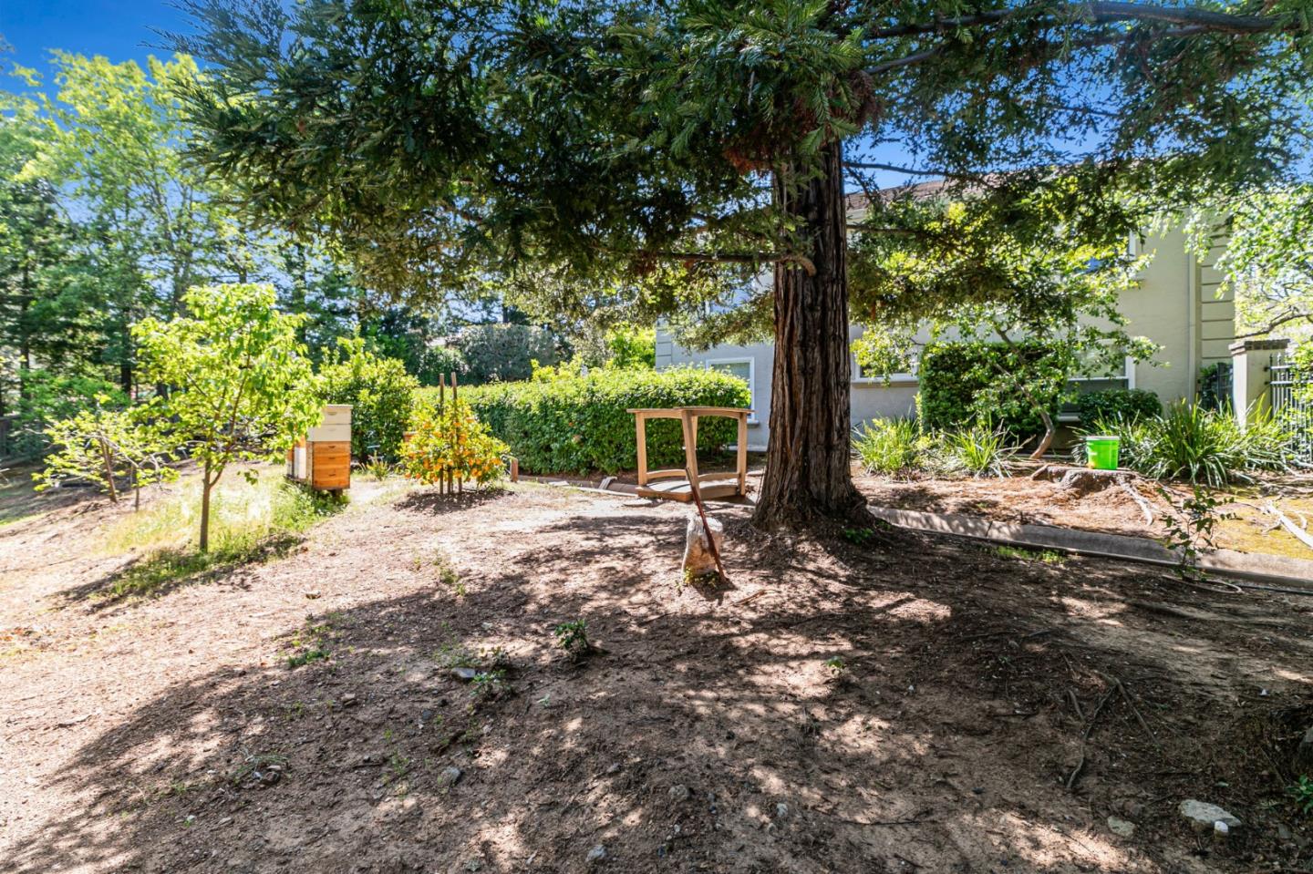 Saratoga, California, 95070, United States, 5 Bedrooms Bedrooms, ,6 BathroomsBathrooms,Residential,For Sale,1891032