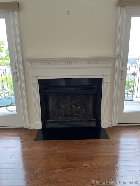 Bridgeport, Connecticut, 06605, United States, 2 Bedrooms Bedrooms, ,3 BathroomsBathrooms,Residential,For Sale,1903371