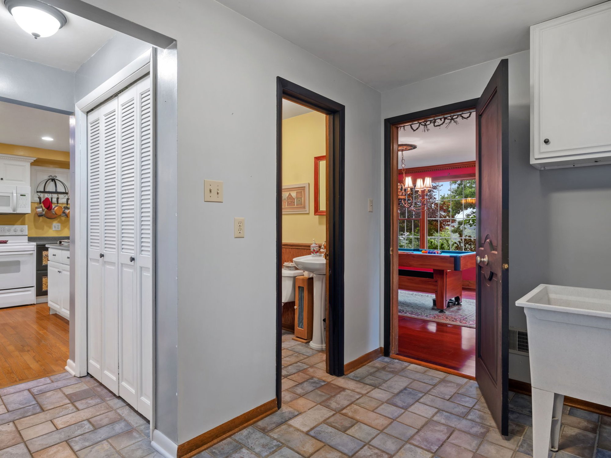  9610 Fox Road, Pittsburgh, PA 15237 - 物件實景