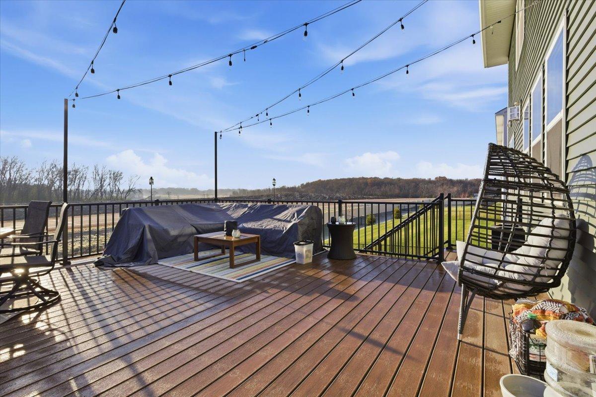 Prior Lake, Minnesota, 55352, United States, 5 Bedrooms Bedrooms, ,2 BathroomsBathrooms,Residential,For Sale,2000604