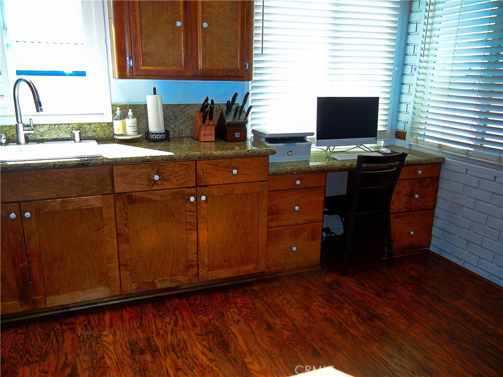 Ontario, California, 91762, United States, 4 Bedrooms Bedrooms, ,1 BathroomBathrooms,Residential,For Sale,1936943