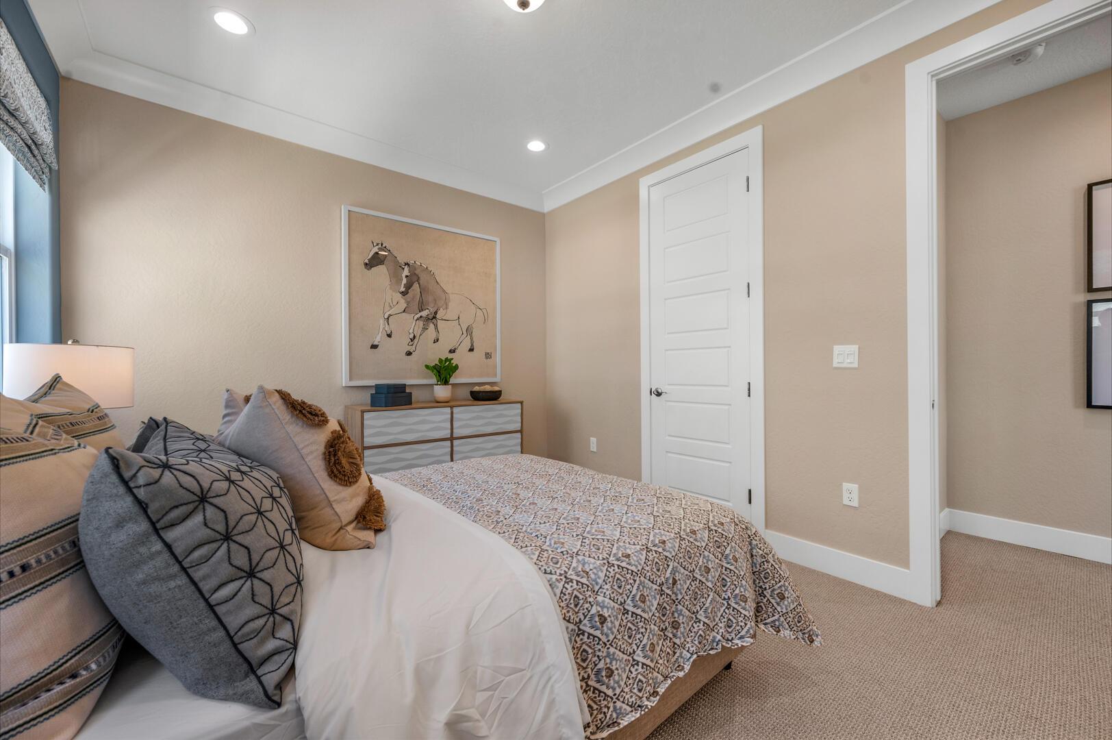 Tulare, California, 93274, United States, 4 Bedrooms Bedrooms, ,3 BathroomsBathrooms,Residential,For Sale,1975165