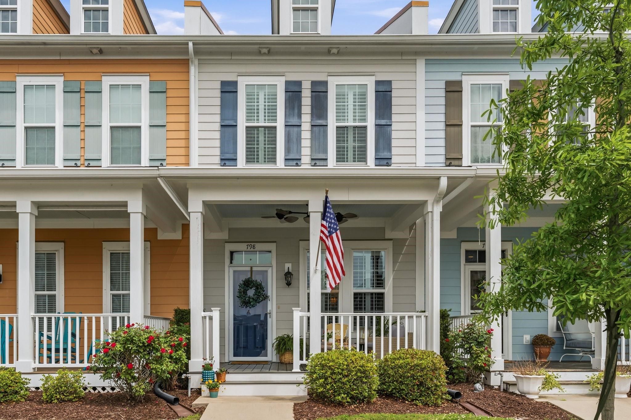  798 Shine Ave  Market Common - 物件實景