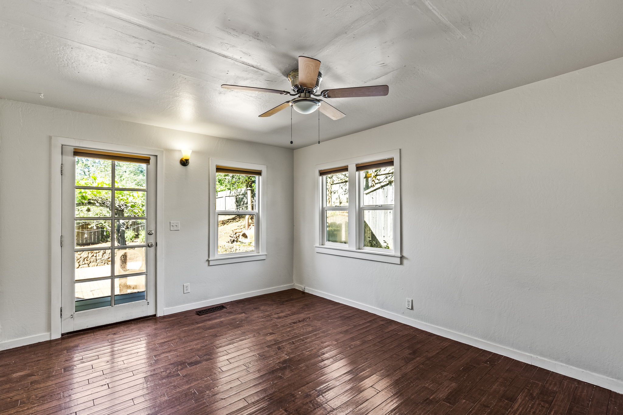  11 Lukens Pl. Angwin, CA. - 物件實景