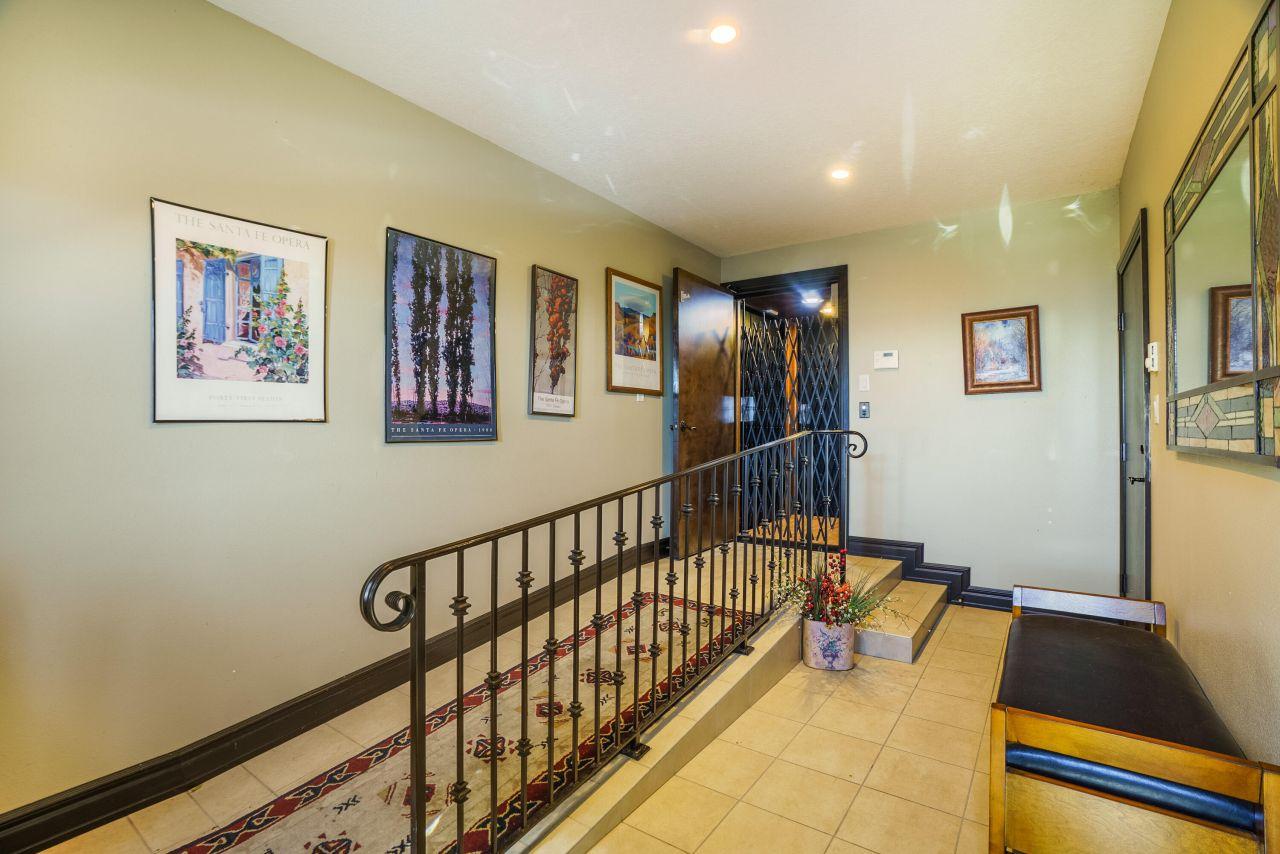Albuquerque, New Mexico, 87122, United States, 4 Bedrooms Bedrooms, ,5 BathroomsBathrooms,Residential,For Sale,1766208