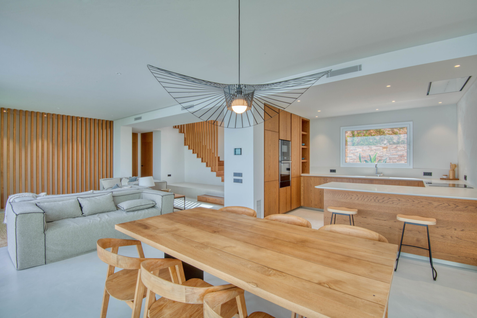  House with swimming pool and sea views in private urbanization in Sa Riera. - 物件實景