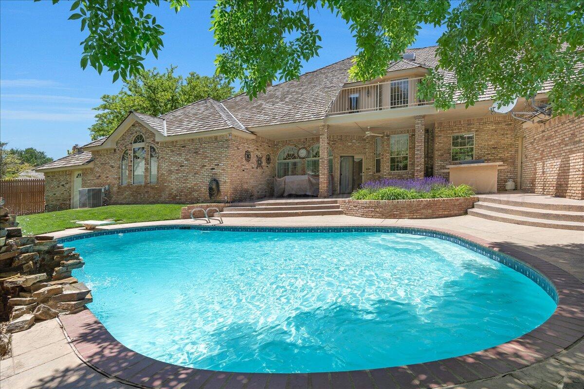 Amarillo, Texas, 79121, United States, 5 Bedrooms Bedrooms, ,4 BathroomsBathrooms,Residential,For Sale,1821346