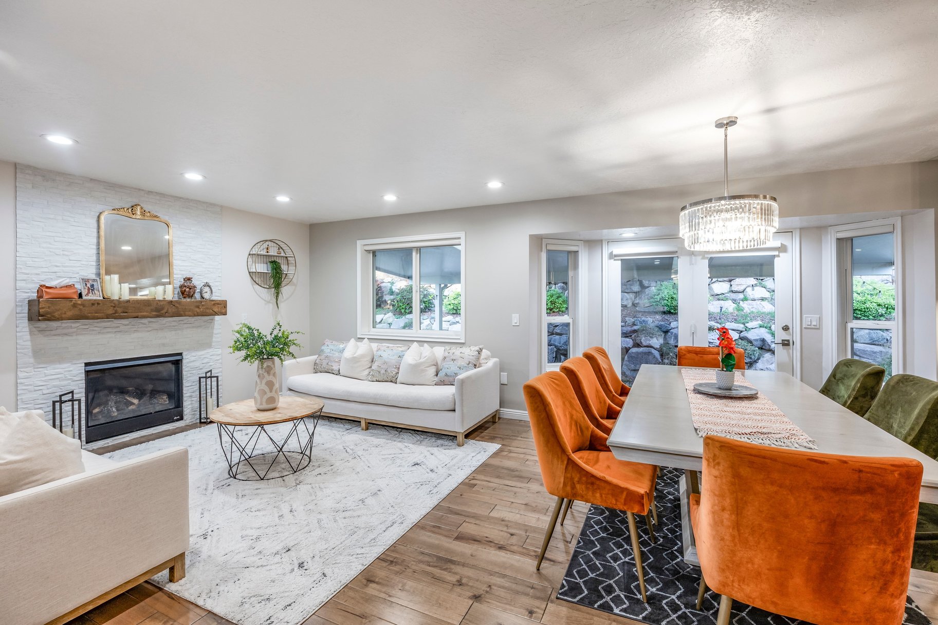  Farmington Rambler on Private Half-Acre with Incredible Views - 物件實景