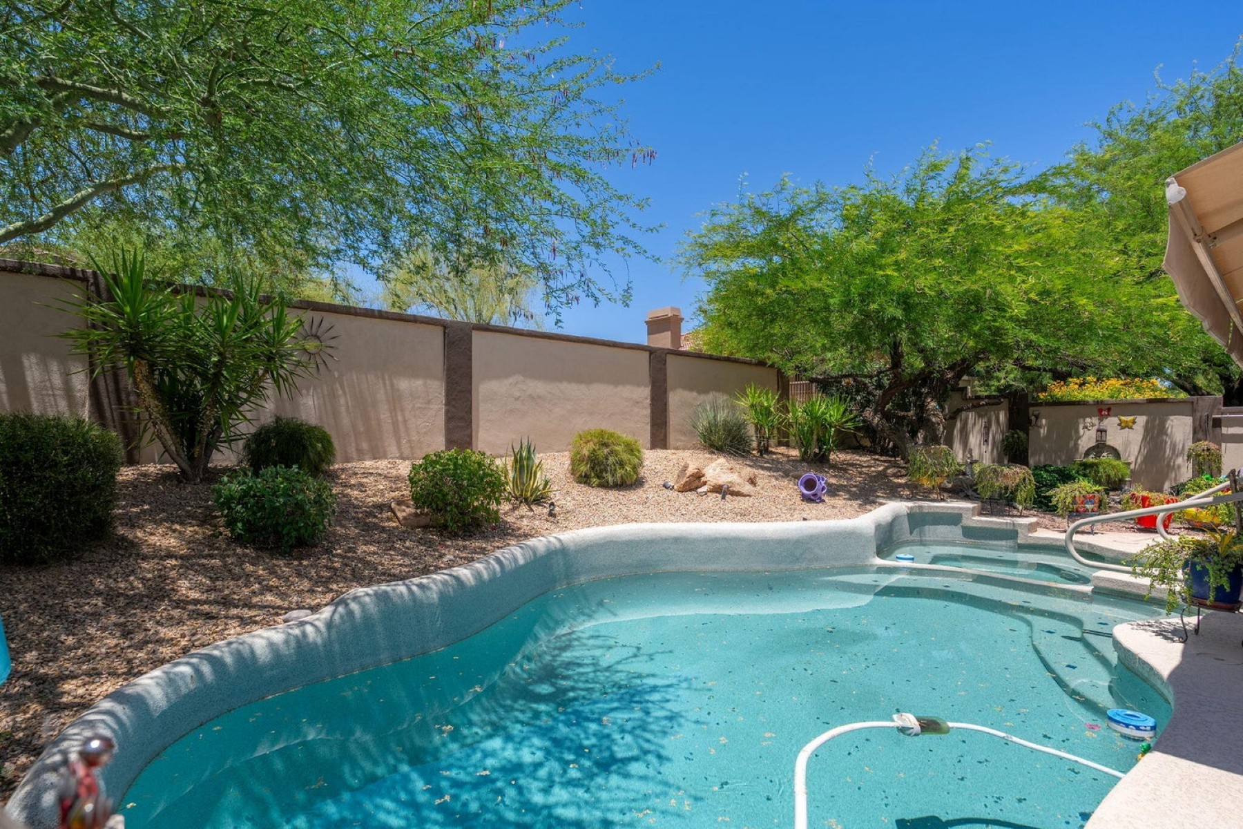  15618 E Cactus Drive  Fountain Hills, AZ - 物件實景