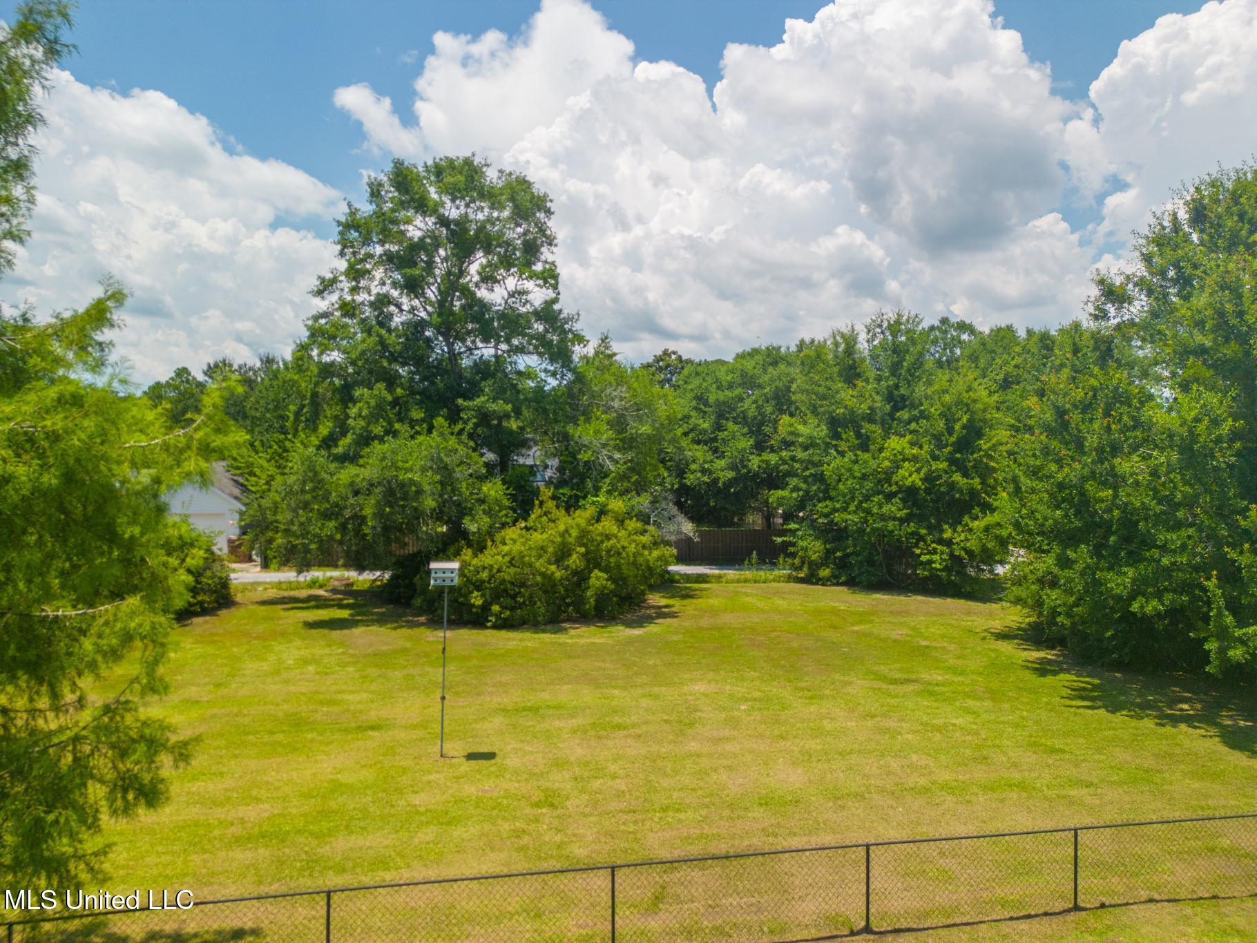 Gulfport, Mississippi, 39507, United States, 4 Bedrooms Bedrooms, ,4 BathroomsBathrooms,Residential,For Sale,1876501