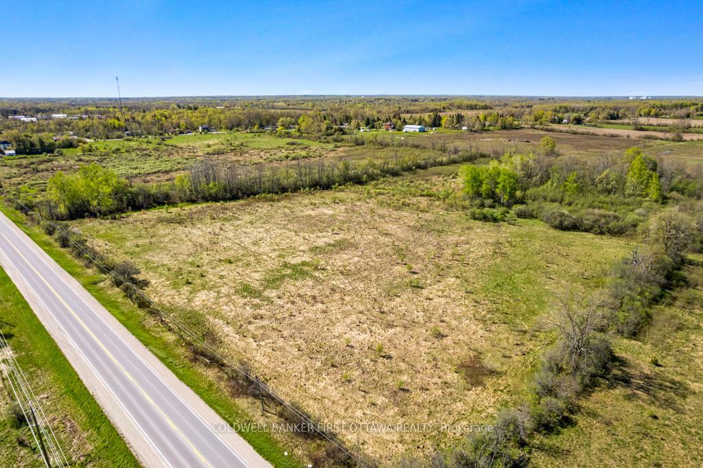 TAY VALLEY, Ontario, K7H 3C9, CA, ,Residential,For Sale,1865372