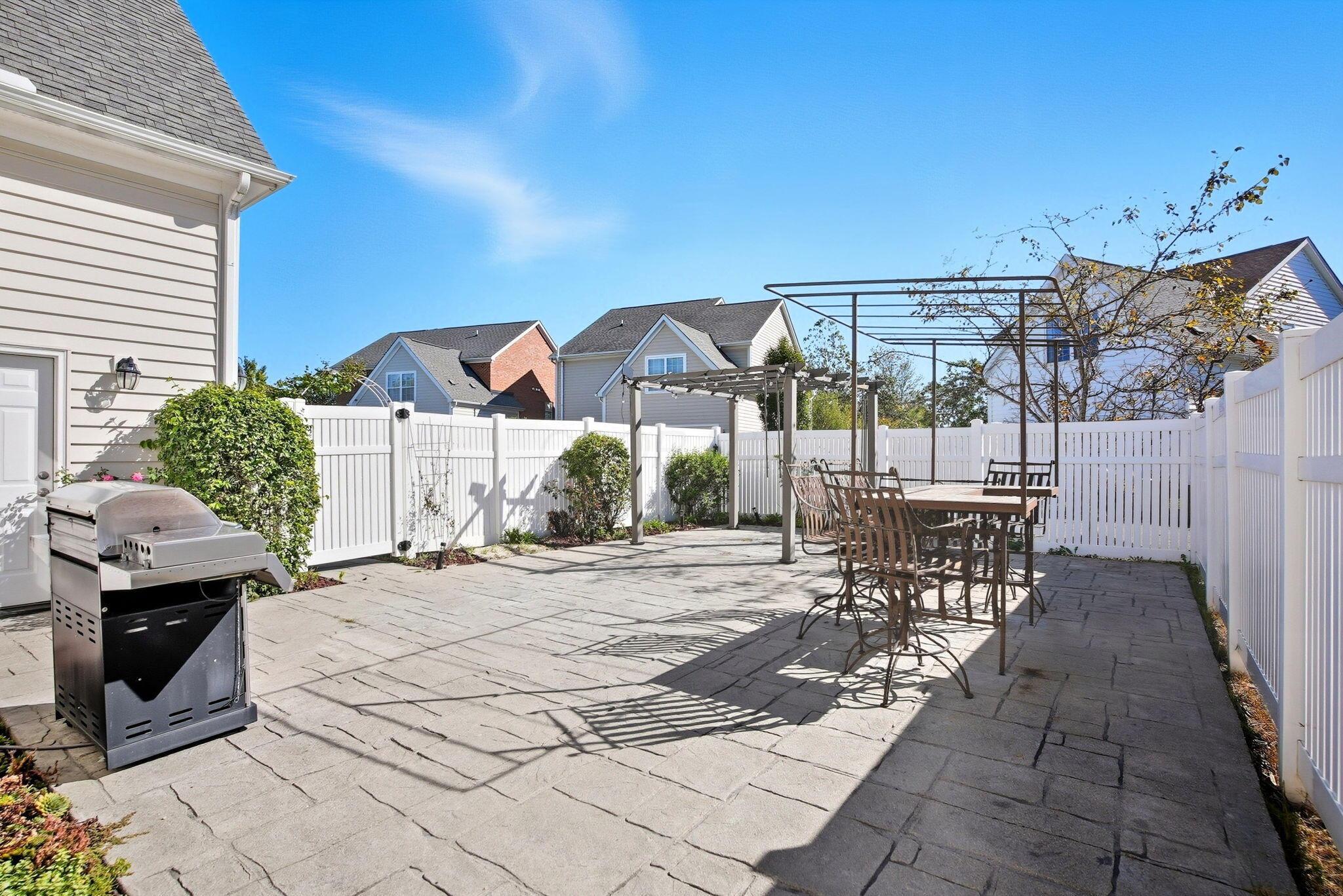 New Albany, Ohio, 43054, United States, 4 Bedrooms Bedrooms, ,5 BathroomsBathrooms,Residential,For Sale,1991111