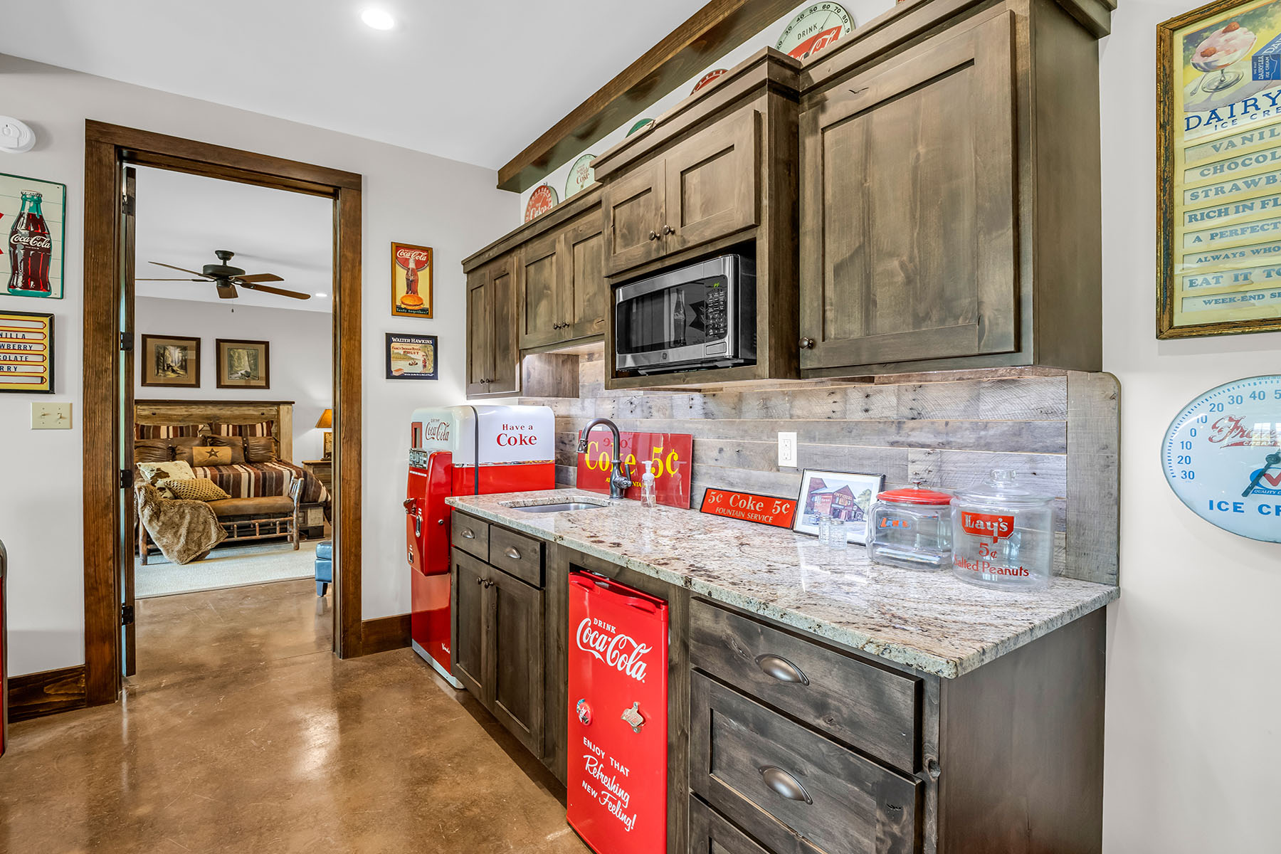  LAKE LURE - 物件實景