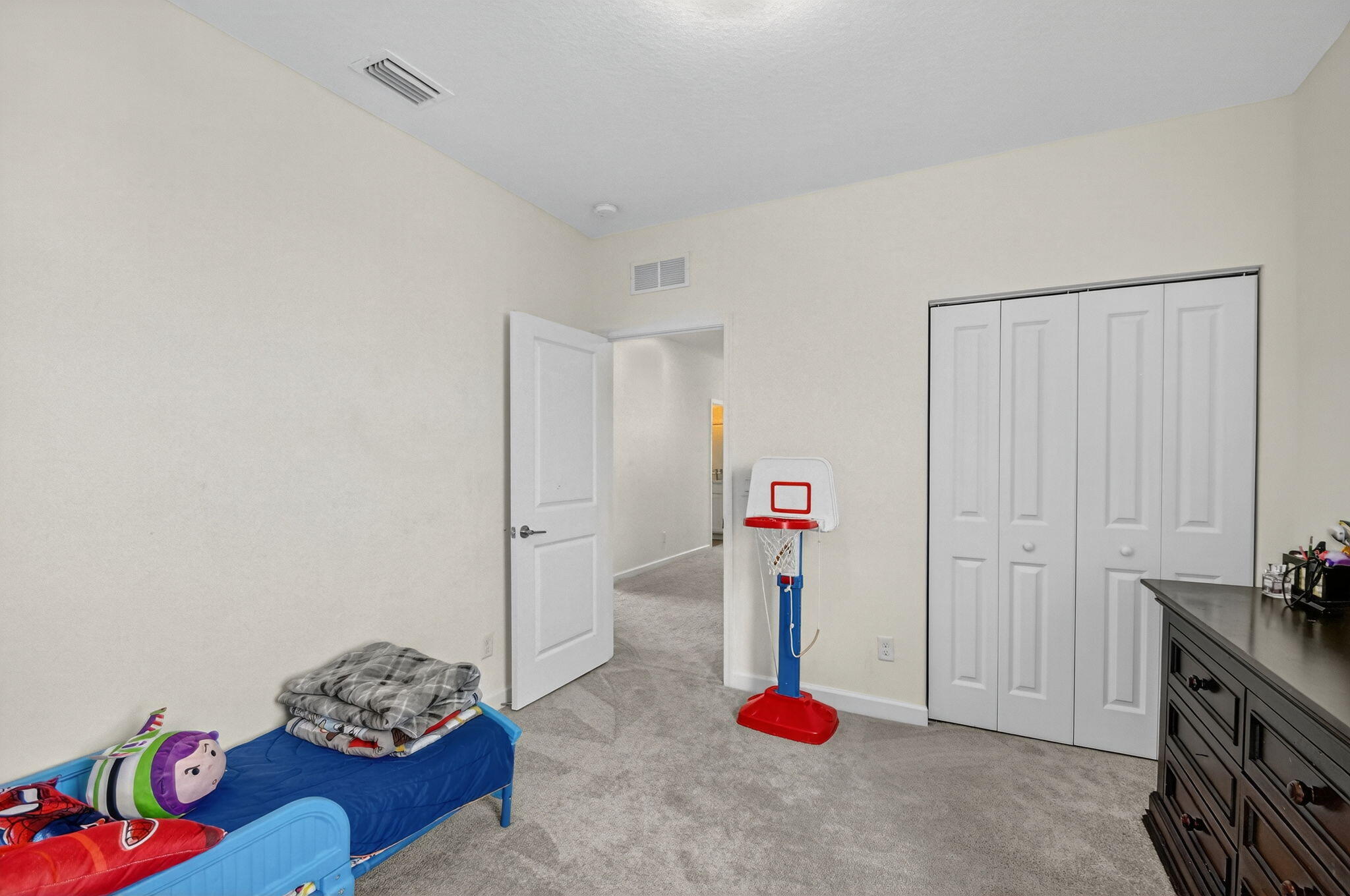 Loxahatchee, Florida, 33470, United States, 5 Bedrooms Bedrooms, ,4 BathroomsBathrooms,Residential,For Sale,1988065