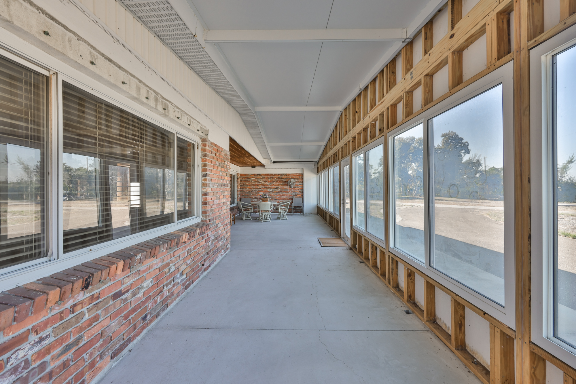 Ruskin, Florida, 33570, United States, 3 Bedrooms Bedrooms, ,2 BathroomsBathrooms,Residential,For Sale,2002551