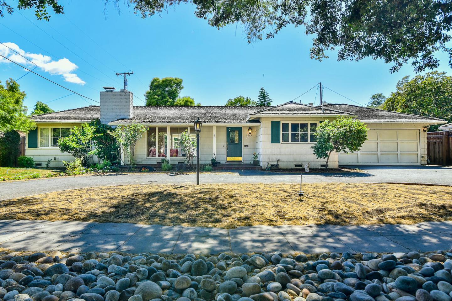 San Jose - Willow Glen, California, 95125, United States, 3 Bedrooms Bedrooms, ,2 BathroomsBathrooms,Residential,For Sale,1740132