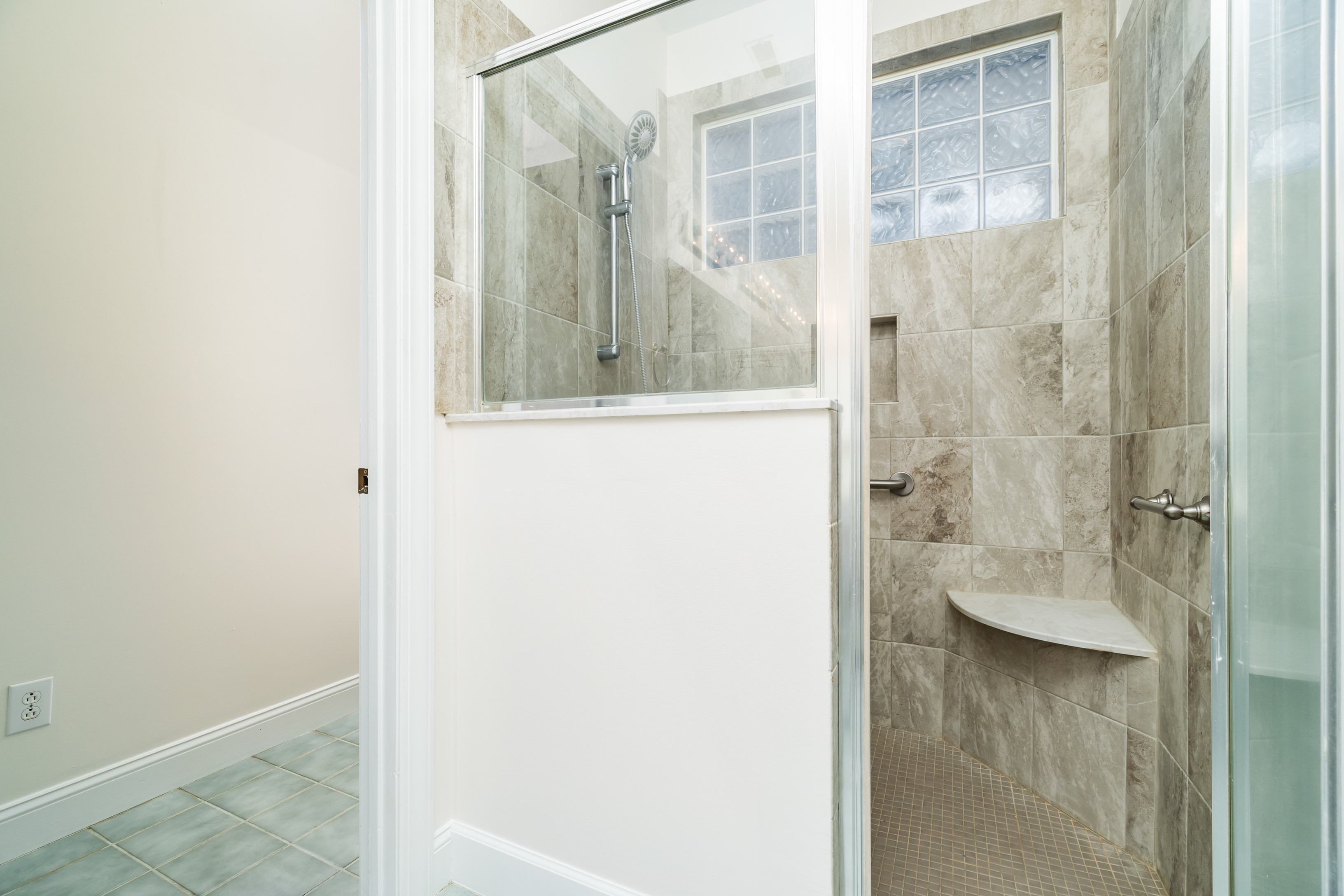 Oriental, North Carolina, 28571, United States, 3 Bedrooms Bedrooms, ,3 BathroomsBathrooms,Residential,For Sale,1979127