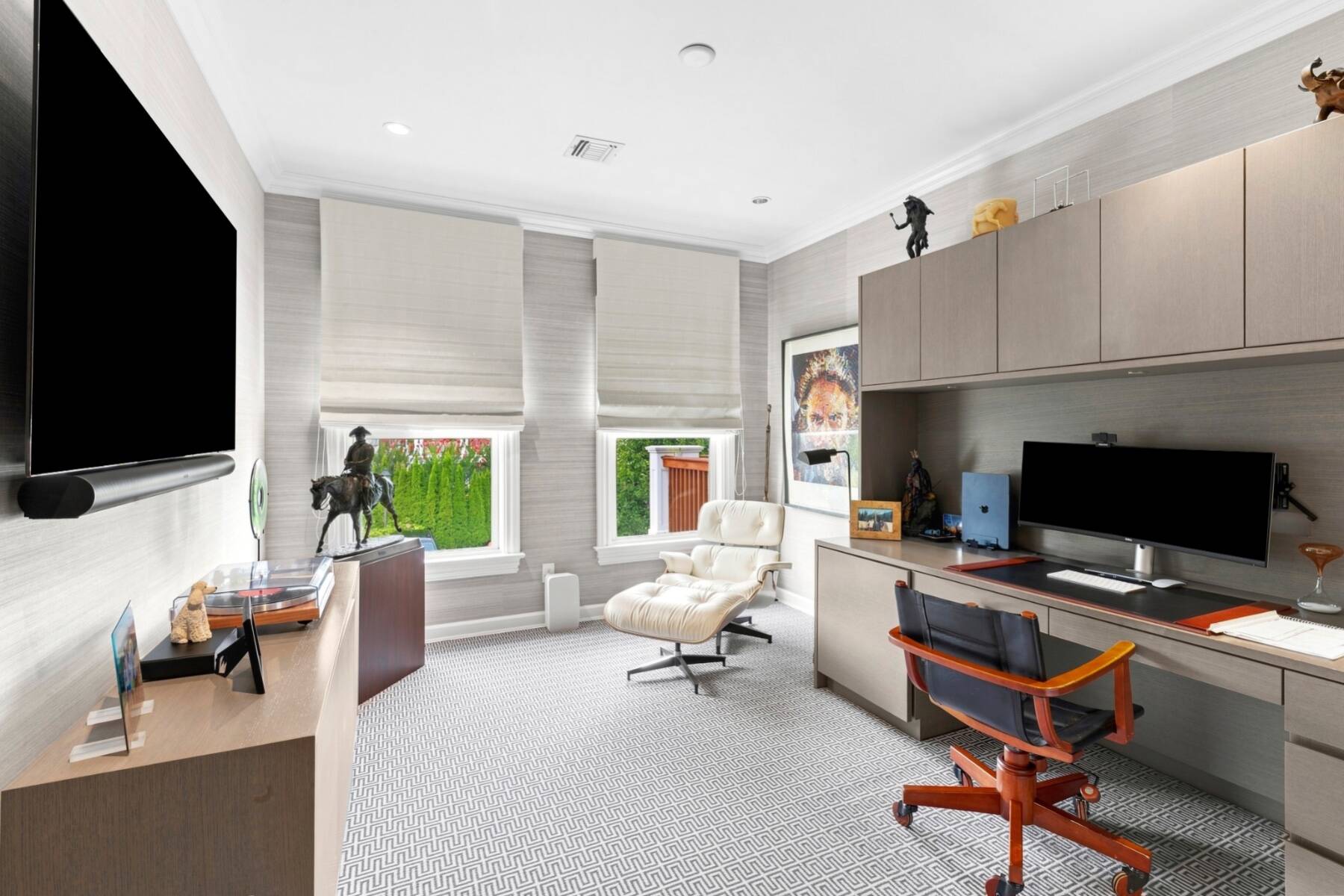  Bishops Pond SH Village Townhouse - 物件實景