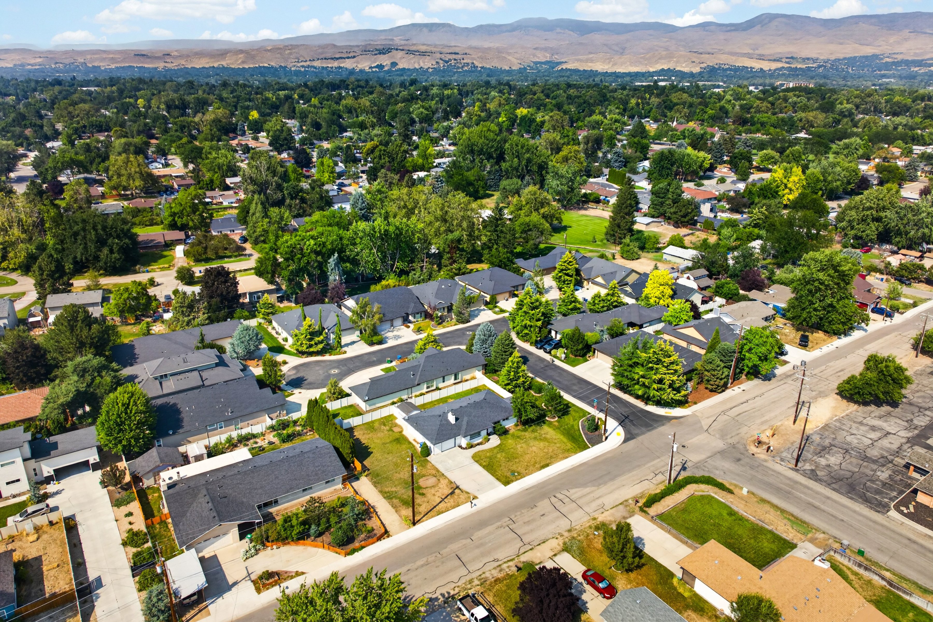  Cute Corner Lot with Room to Expand in Boise - 物件實景