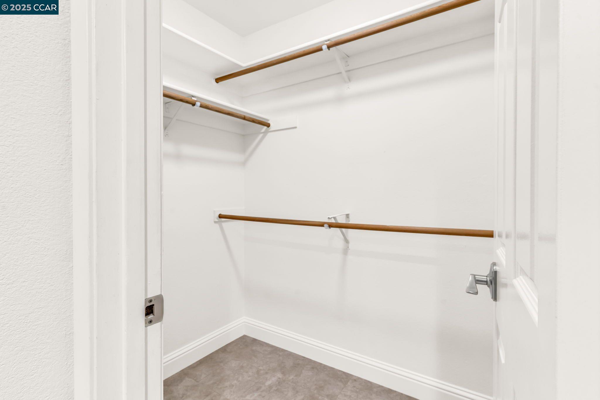 San Ramon, California, 94582, United States, 2 Bedrooms Bedrooms, ,2 BathroomsBathrooms,Residential,For Sale,1999839