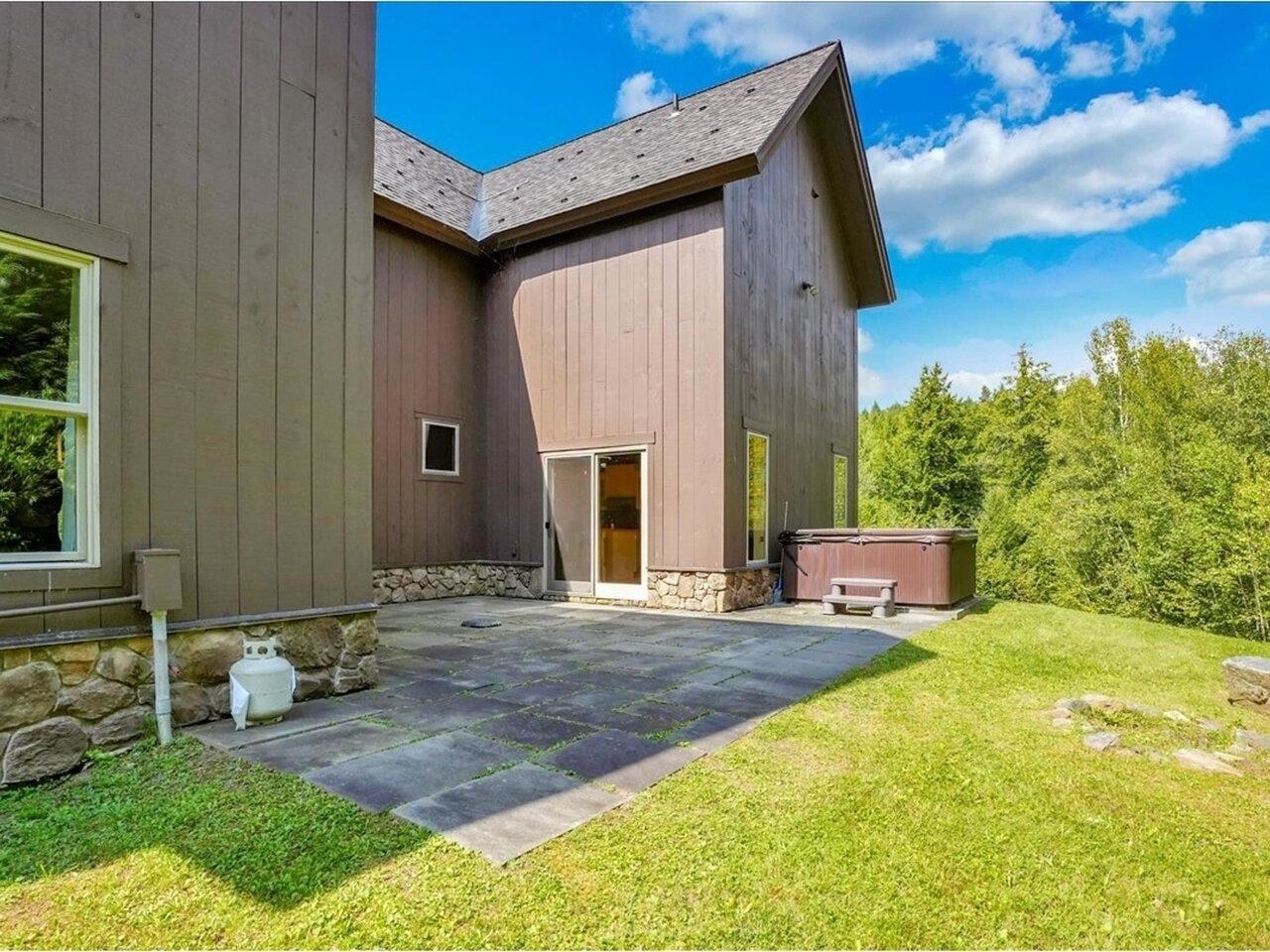 Morristown, Vermont, 05661, United States, 3 Bedrooms Bedrooms, ,3 BathroomsBathrooms,Residential,For Sale,1916736