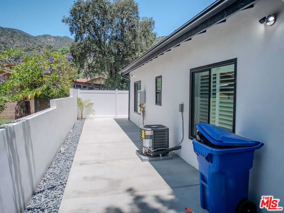 Duarte, California, 91010, United States, 6 Bedrooms Bedrooms, ,3 BathroomsBathrooms,Residential,For Sale,1836068