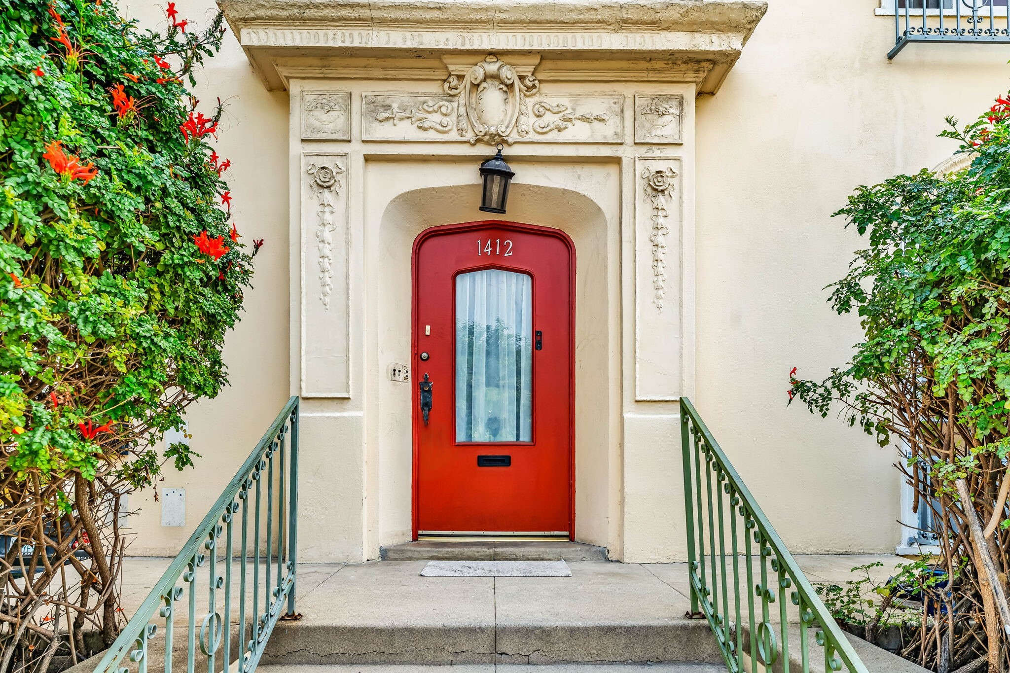  1412 S Victoria Ave - 物件實景