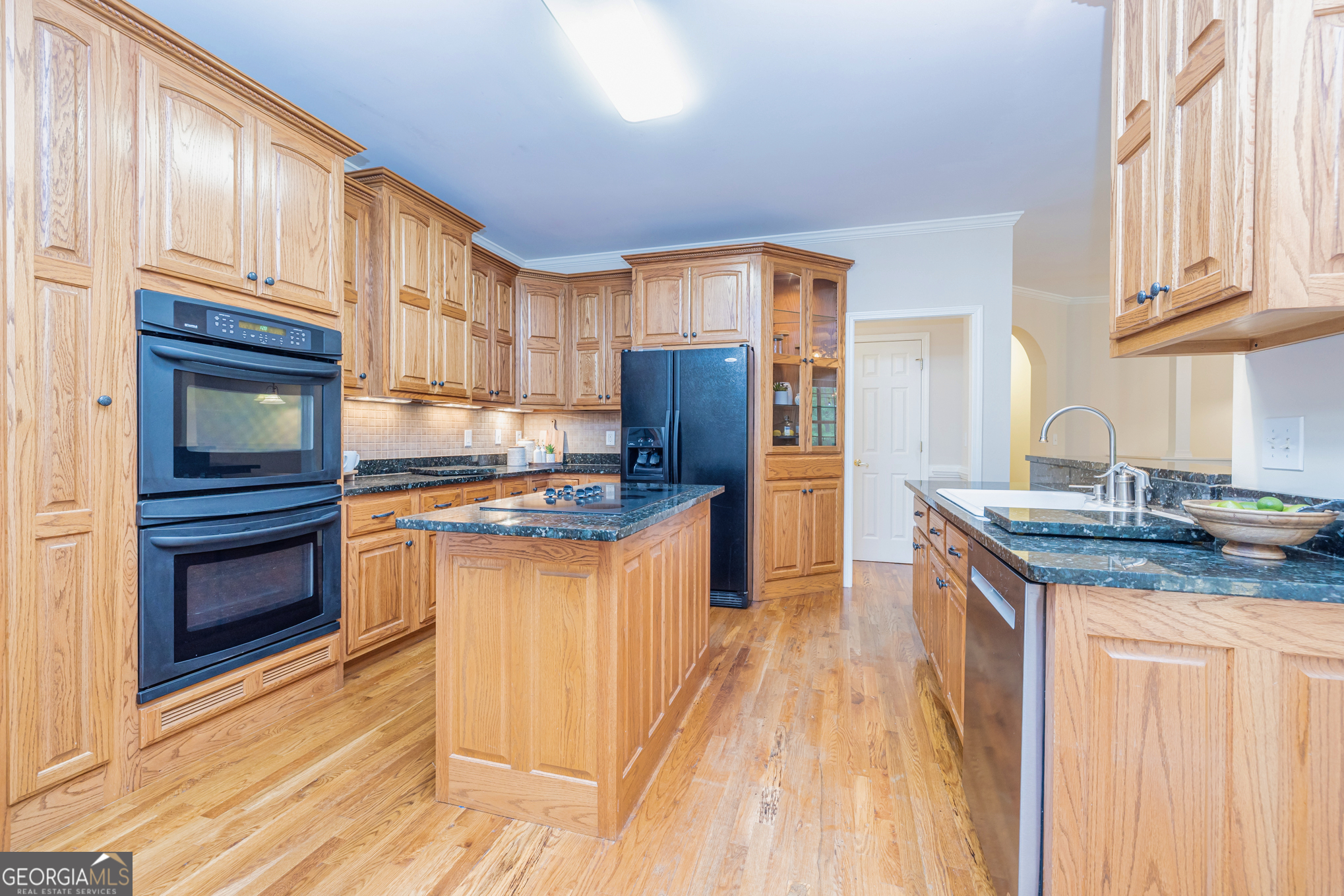 Newnan, Georgia, 30263, United States, 4 Bedrooms Bedrooms, ,5 BathroomsBathrooms,Residential,For Sale,1932602