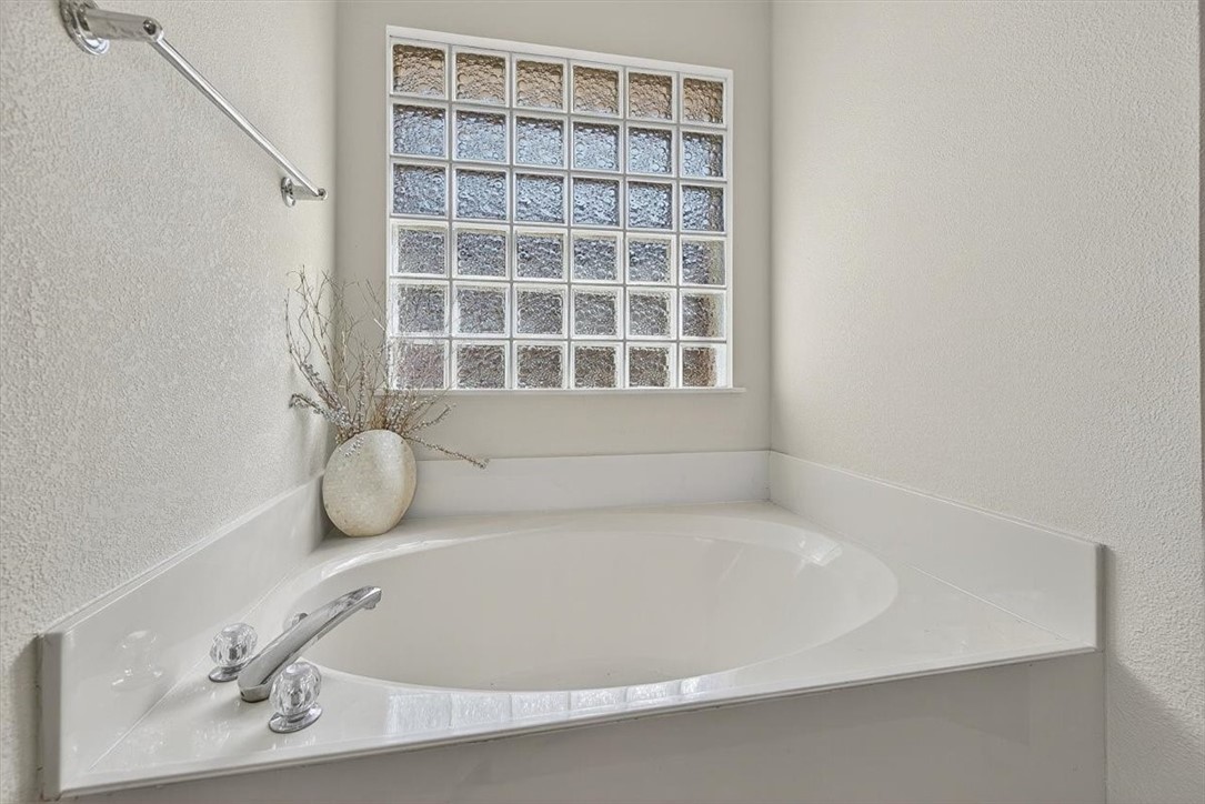 Corpus Christi, Texas, 78418, United States, 3 Bedrooms Bedrooms, ,2 BathroomsBathrooms,Residential,For Sale,1997233