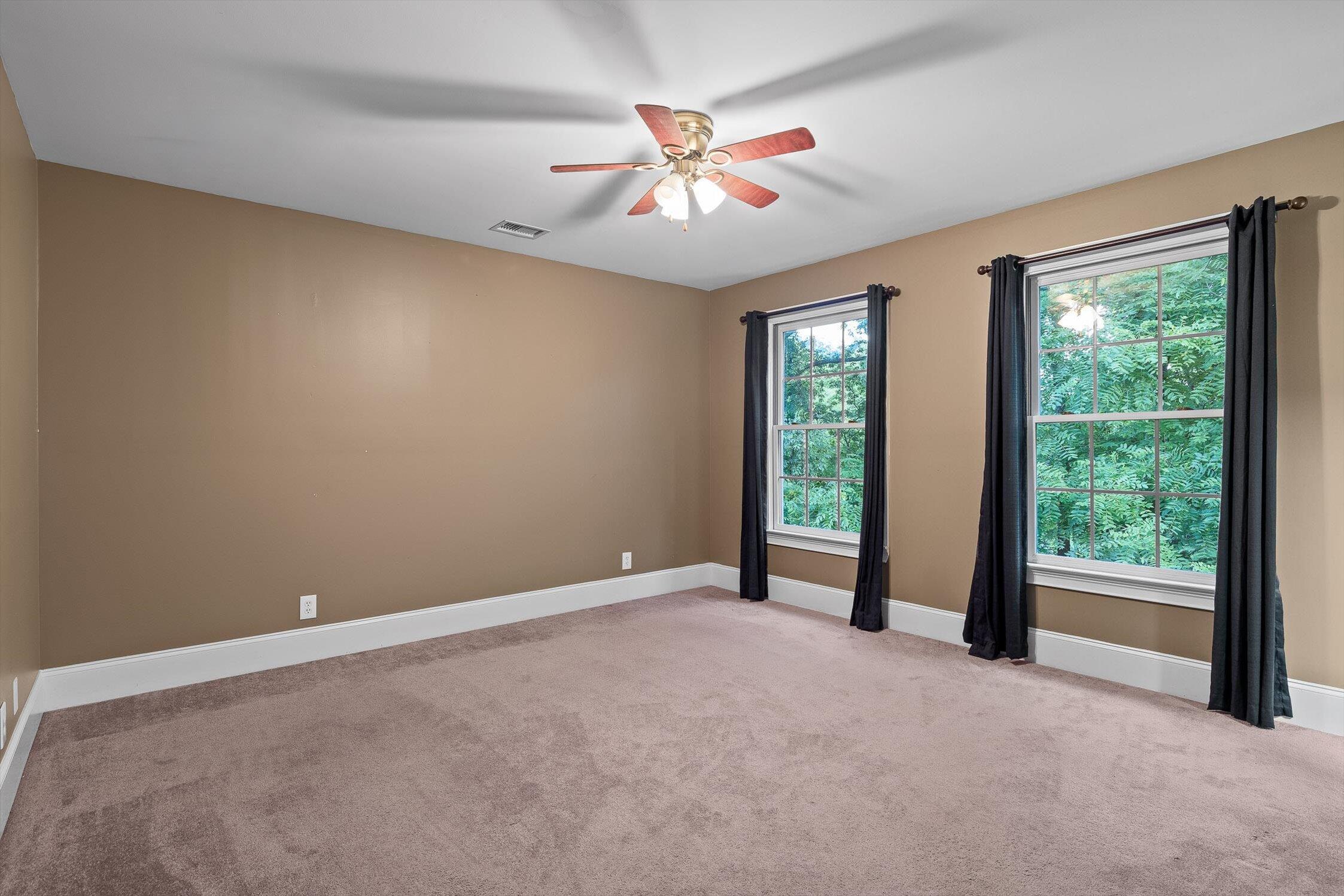 Cohutta, Georgia, 30710, United States, 5 Bedrooms Bedrooms, ,6 BathroomsBathrooms,Residential,For Sale,1917552