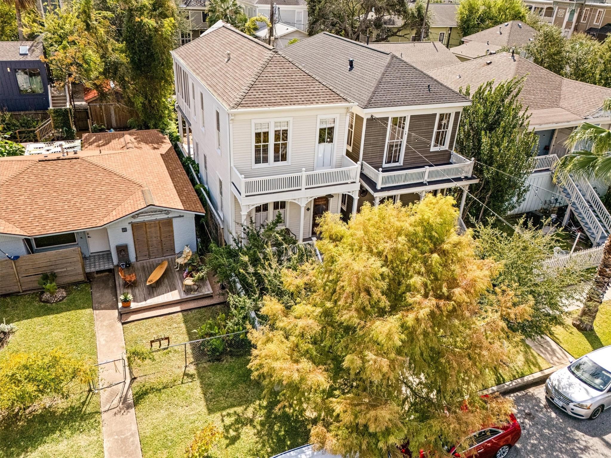 Galveston, Texas, 77550, United States, 3 Bedrooms Bedrooms, ,3 BathroomsBathrooms,Residential,For Sale,1986296