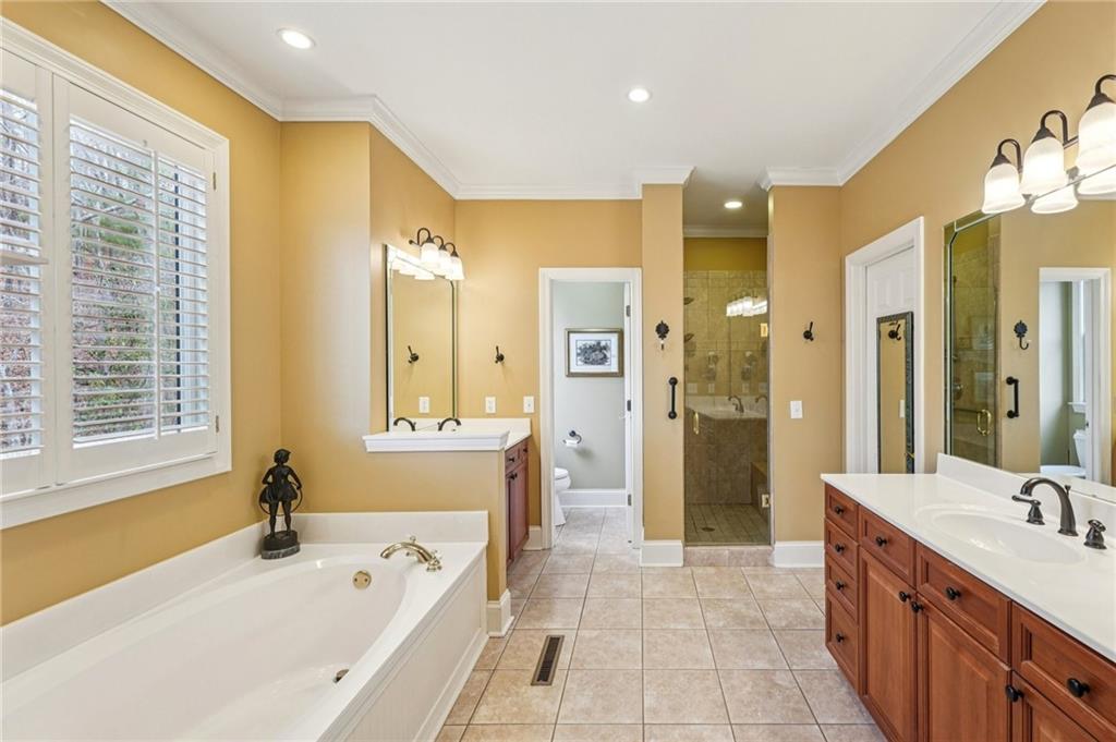 Big Canoe, Georgia, 30143, United States, 4 Bedrooms Bedrooms, ,4 BathroomsBathrooms,Residential,For Sale,2031127