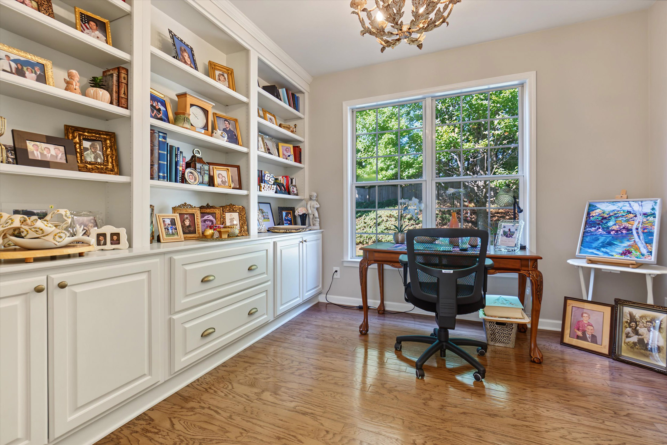  Beautifully Maintained Home in Highly Desirable Woodlands Community - 物件實景