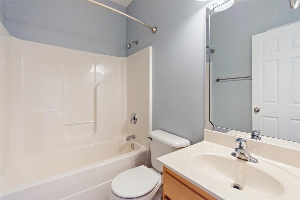 Mount Juliet, Tennessee, 37122, United States, 3 Bedrooms Bedrooms, ,2 BathroomsBathrooms,Residential,For Sale,2003343