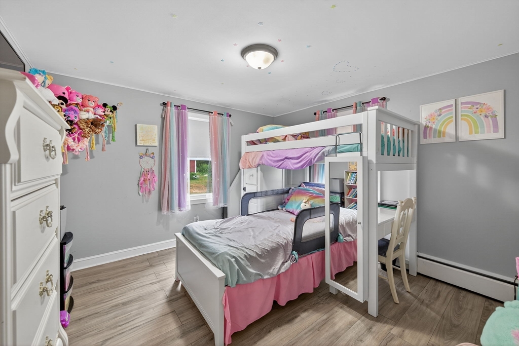 Dracut, Massachusetts, 01826, United States, 4 Bedrooms Bedrooms, ,2 BathroomsBathrooms,Residential,For Sale,1937209