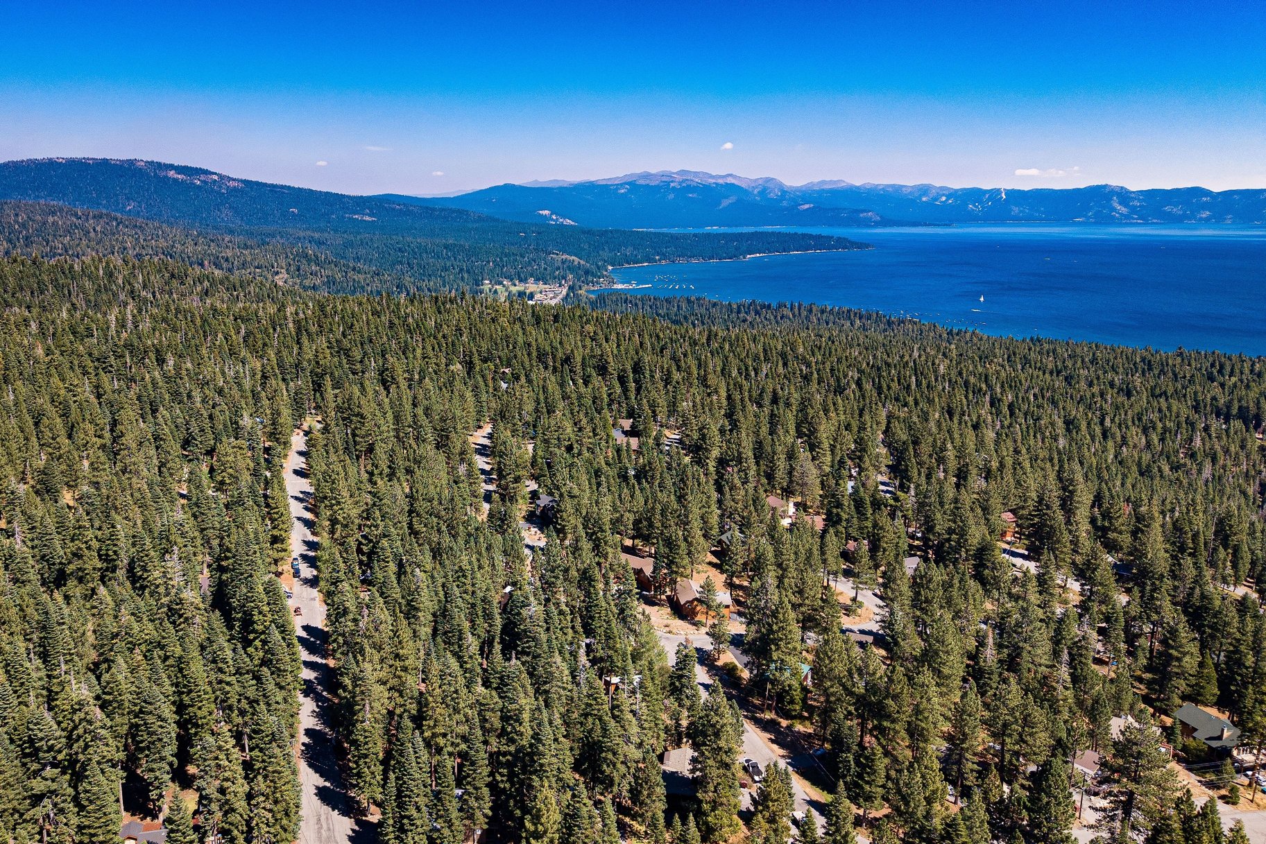  4 Bedroom Talmont Home Near Ski Areas & Private Beach at Lake Tahoe - 物件實景