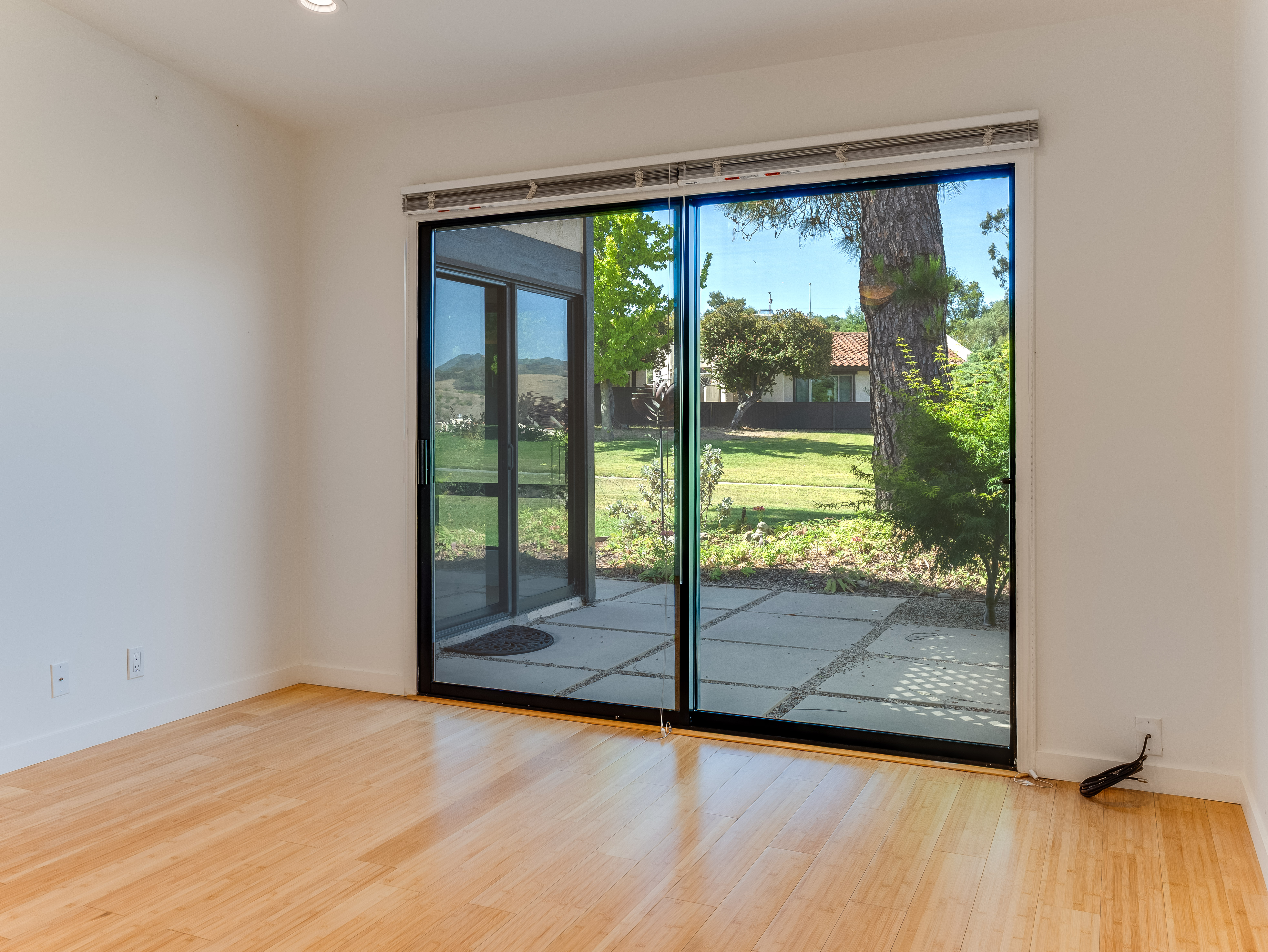  Single-Level Los Verdes Park Home with Hillside Views - 物件實景