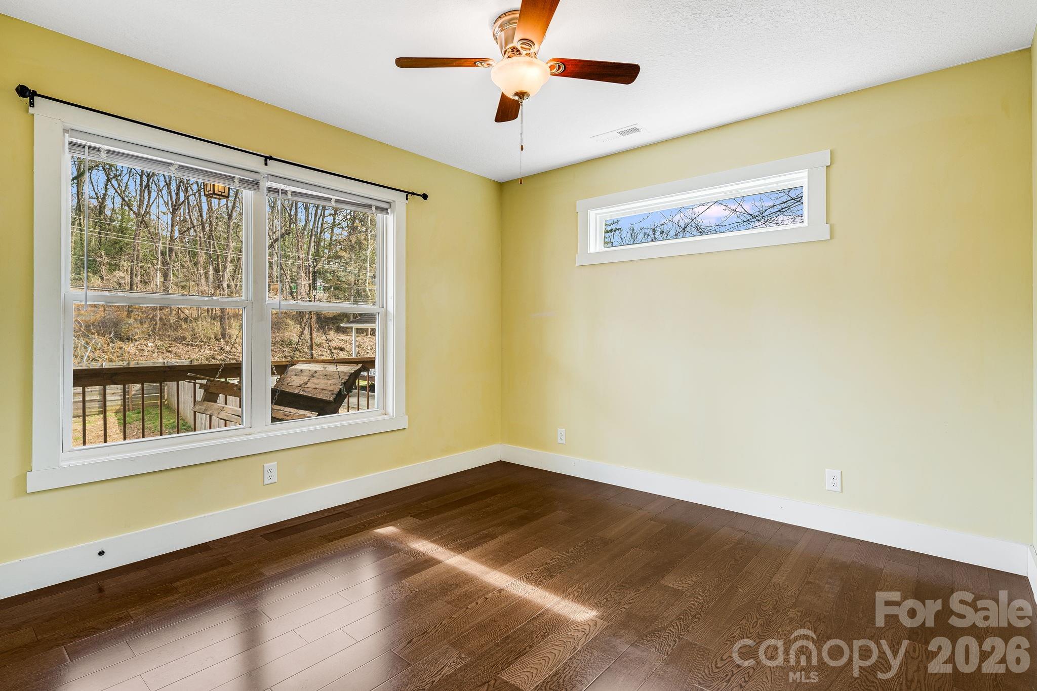Asheville, North Carolina, 28803, United States, 5 Bedrooms Bedrooms, ,3 BathroomsBathrooms,Residential,For Sale,2025391